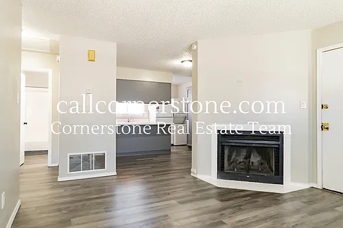 2625 E Uintah St #D Photo 1