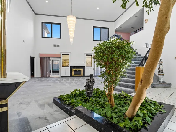 4202 95th St, Lubbock, TX 79423