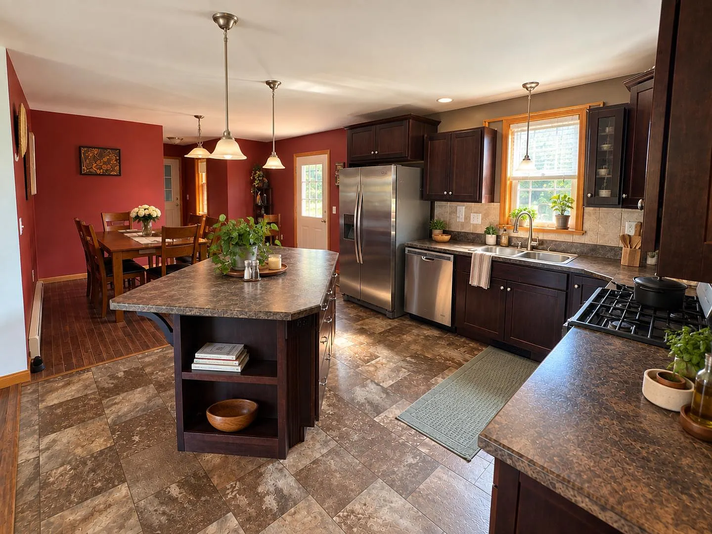 177 Farr Ave — Photo 3