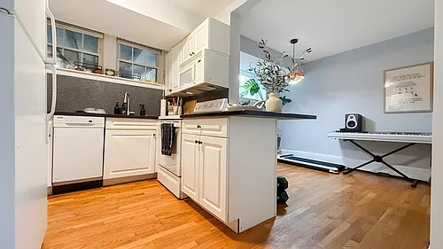 76 Boylston St #5 Photo 1