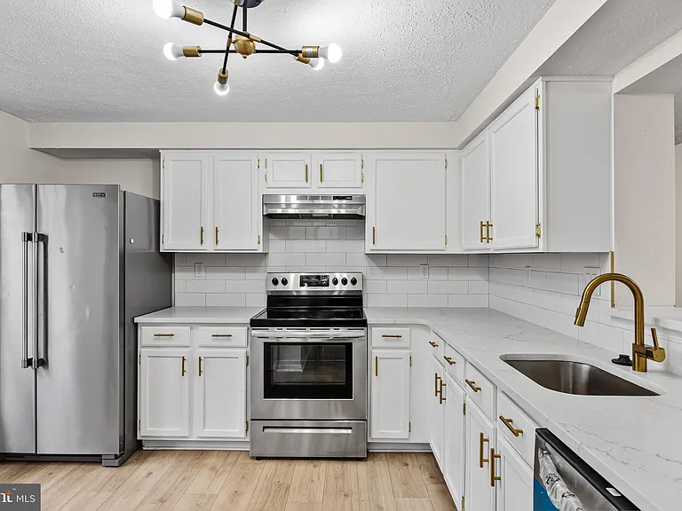 127 Villa Knoll Ct — Photo 5
