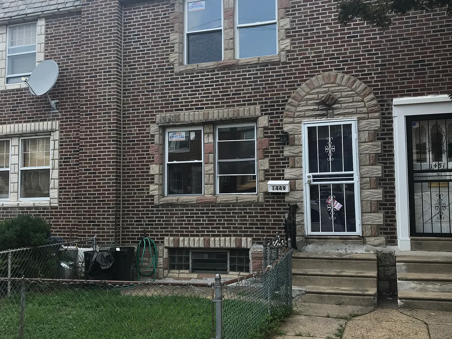 3 bed, 1126 sqft, $2,400 — Photo 1