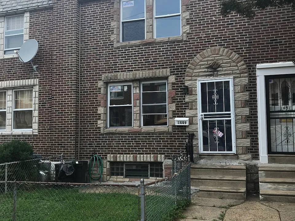 1449 Higbee St
