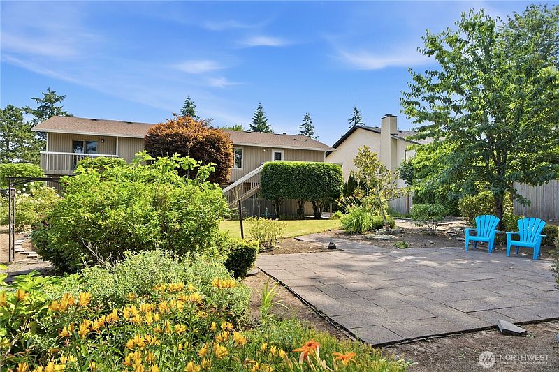 4th image of 14225 SE 44th Street