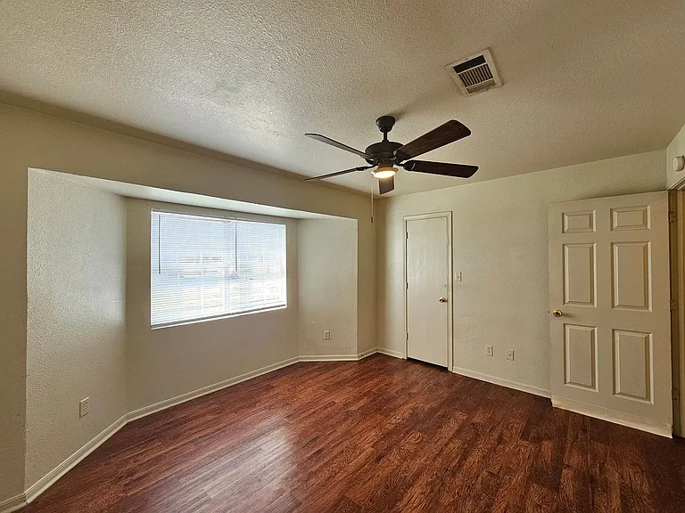 3003 Cantabrian Dr #D — Photo 19