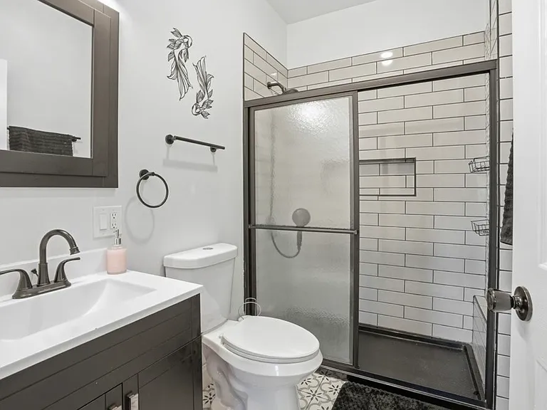 3248 W Maypole Ave #1A — Photo 15
