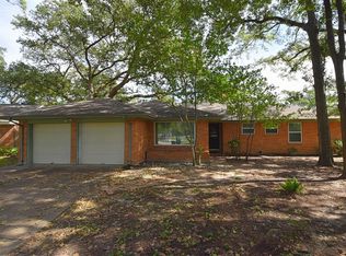 14 Laurenhurst Ct, Houston, TX 77043