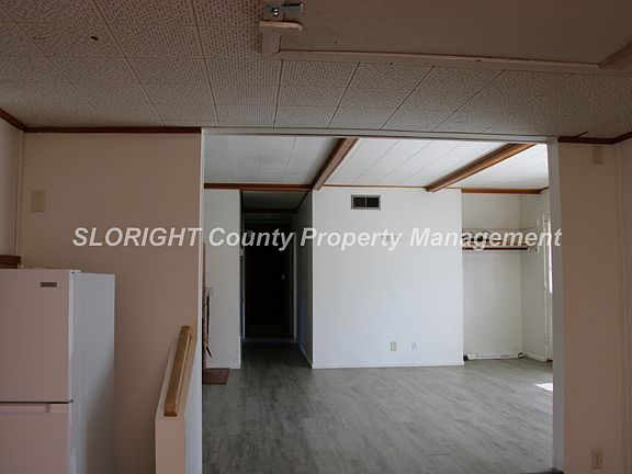 4th image of 577 Princeton Pl