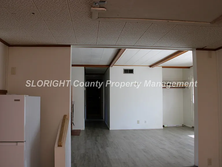 577 Princeton Pl — Photo 4