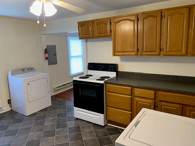 Rankin Rd — Photo 16