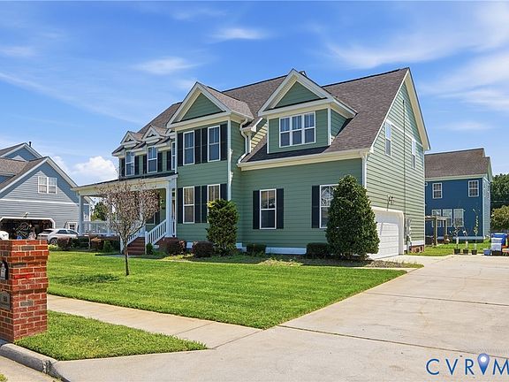 2nd image of 913 Hathaway Ct
