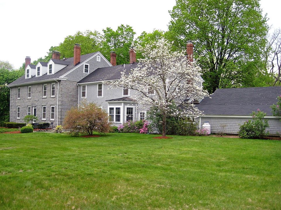 Exterior Back View