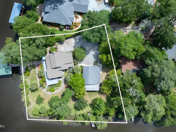 7900 CONCORD Boulevard W, Jacksonville, FL 32208