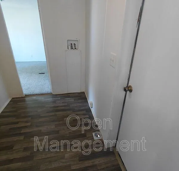 301 Mantle Ave #204KC — Photo 8
