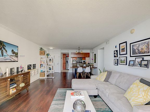 5th image of 1200 Brickell Bay Dr APT 2302