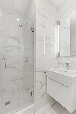 Rented by Compass | media 22