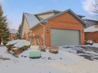 208 Garden Way, Bloomingdale, IL 60108