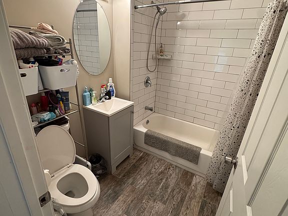 2nd image of 2433 N Fratney St APT 1