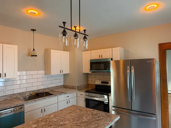 131 Woodbine Ave, Syracuse, NY 13206