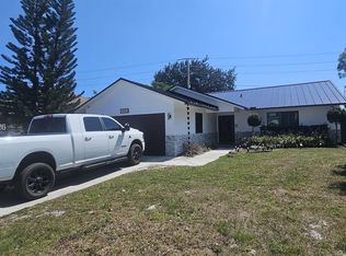 3110 SW 4th St, Deerfield Beach, FL 33442