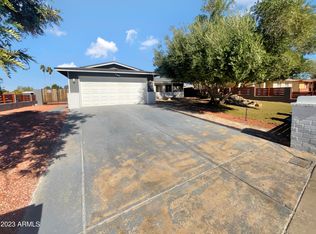 1030 W Danbury Rd, Phoenix, AZ 85023