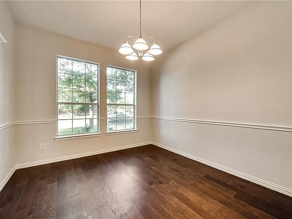 5th image of 3705 Moultrie Dr