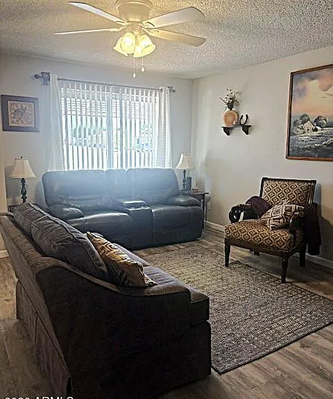 10104 N 96th Dr #A — Photo 4