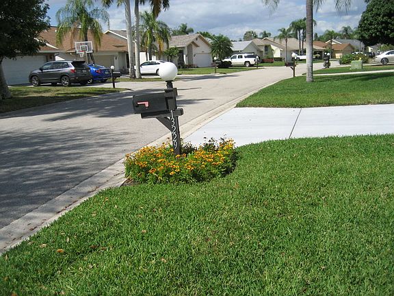5th image of 13229 Winsford Ln