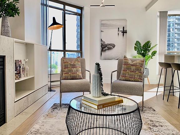 2nd image of 867 Hamilton St #1003