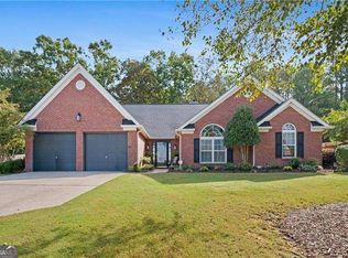 272 Kades Cove Dr, Dallas, GA 30132