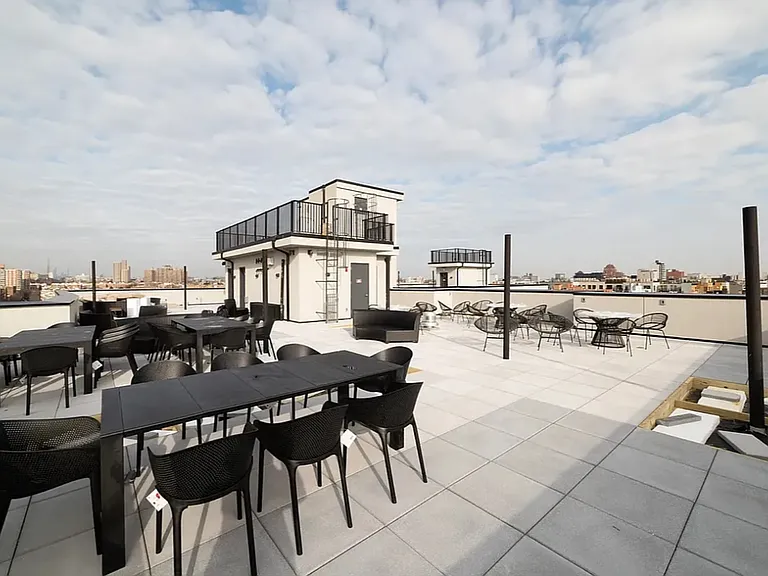 815 Flatbush Ave #721 — Photo 16