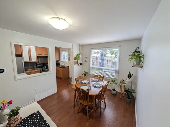 1350 Limeridge Rd E #18, Hamilton, ON L8W 1L6
