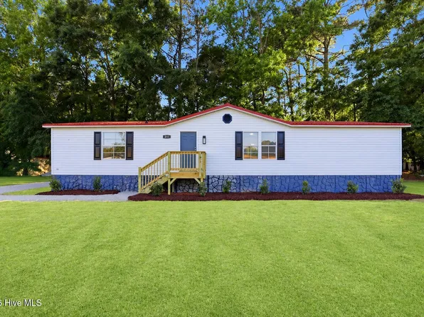 211 Duck Ridge Drive, Pikeville, NC 27863