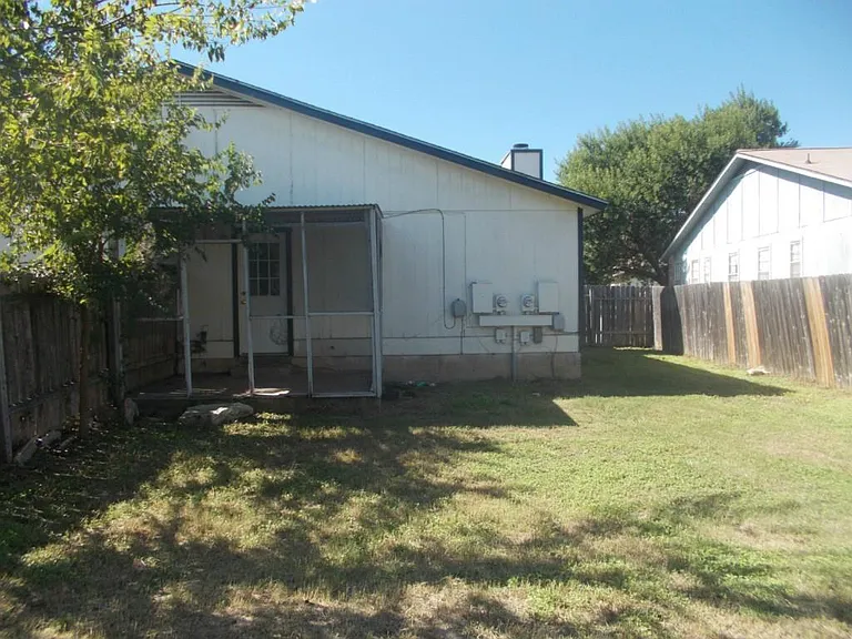 8710 Piney Point Dr #B — Photo 8