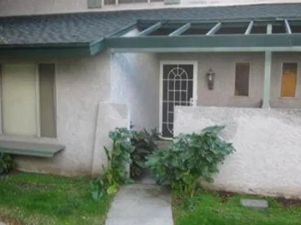 3600 N Mountain Ave #20F, San Bernardino, CA 92404