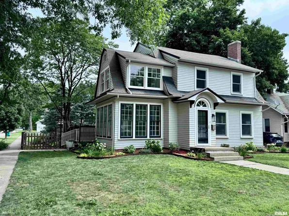 602 E Jefferson St, Macomb, IL 61455