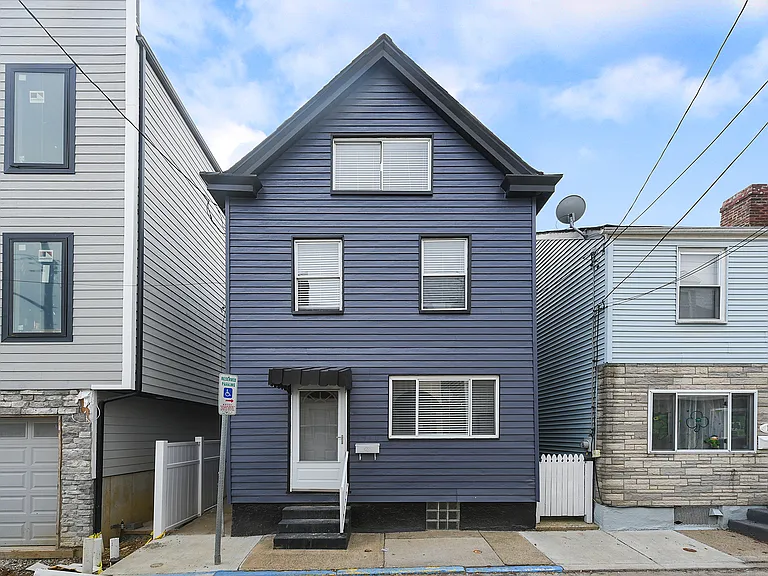 1910 Fox Way — Photo 9