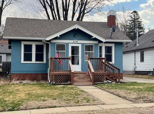 3130 Summit St, Sioux City, IA 51104