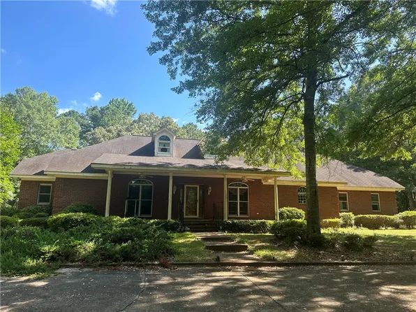 295 Lee Road 957, Opelika, AL 36804