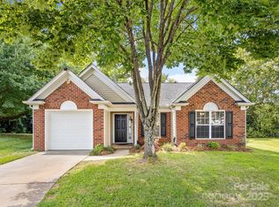 7401 Stone Mountain Ct, Charlotte, NC 28262