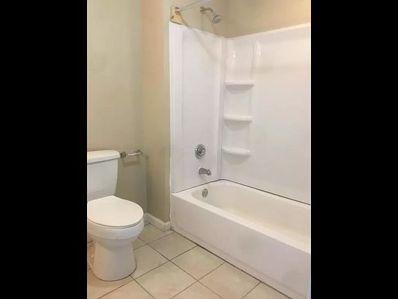 4th image of 101 Fairmont Dr