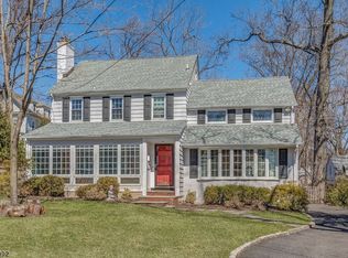 25 Highland Pl, Maplewood, NJ 07040