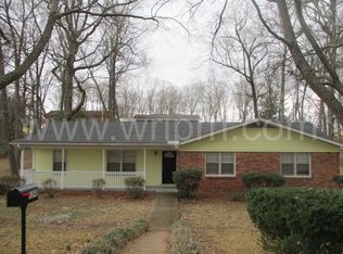 1240 Old Oak Cir, Birmingham, AL 35235