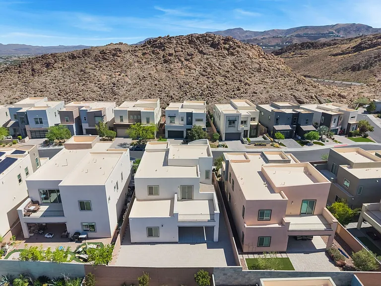 813 Horizon Canyon Dr — Photo 61