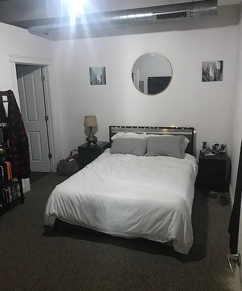 500 N Damen Ave #205 — Photo 21