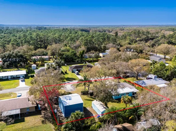 7910 James Road, Fort Pierce, FL 34951