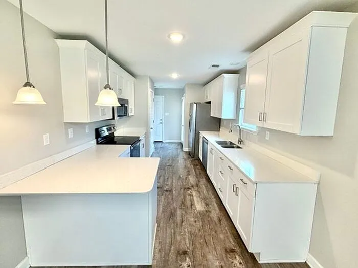 8914 Kimberly Dawn Dr — Photo 3