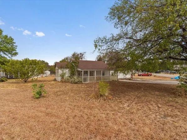 905 W Danieldale Rd, Dallas, TX 75232