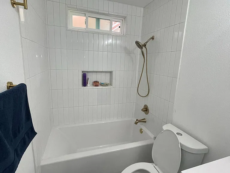 814 Jennifer Ln #A — Photo 6