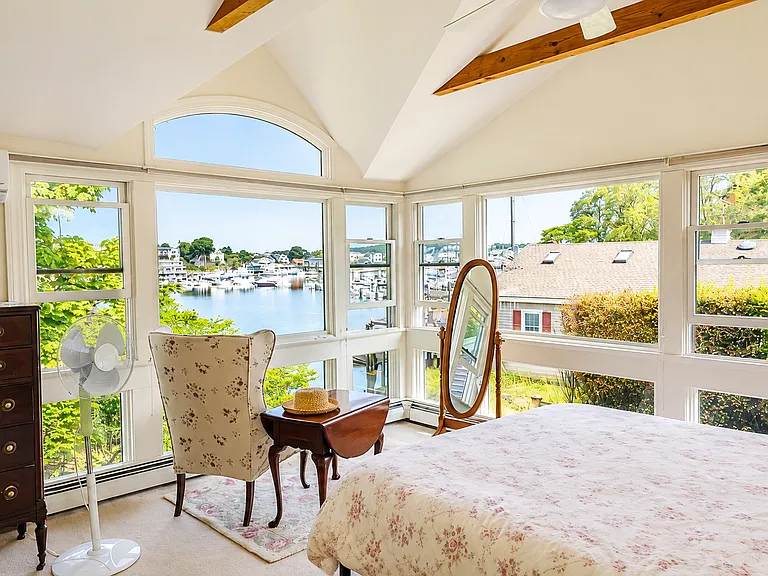 Master Bedroom Suite
